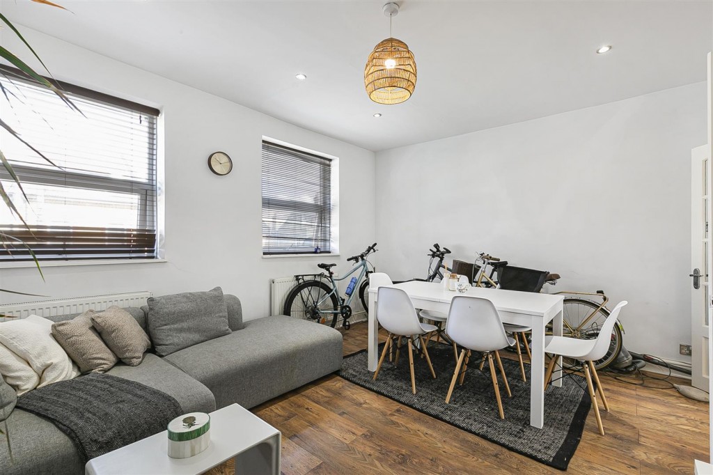 Verulam Avenue, Walthamstow, London, E17