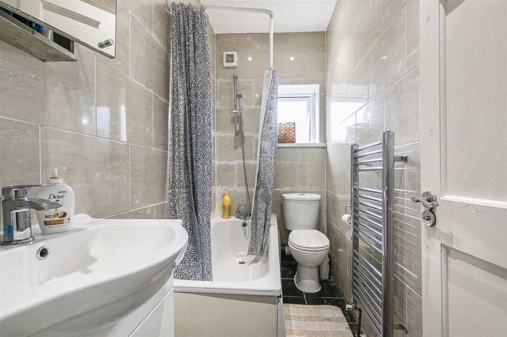Verulam Avenue, Walthamstow, London, E17