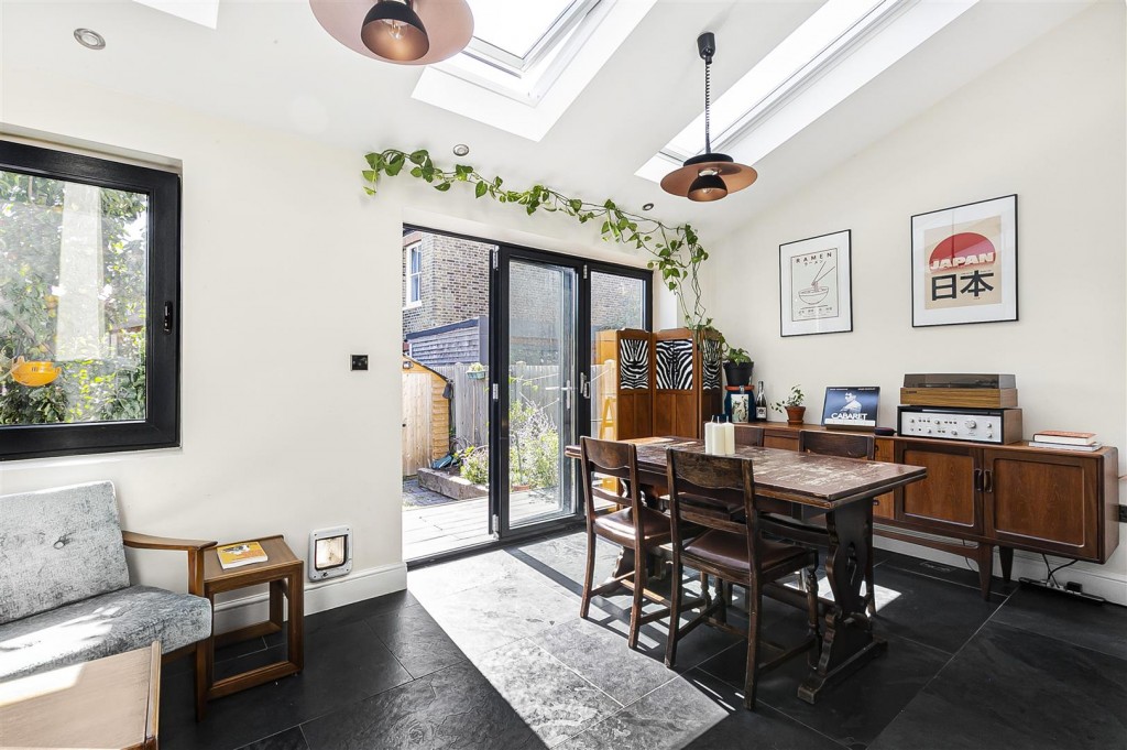 Shrubland Road, Walthamstow, London, E17