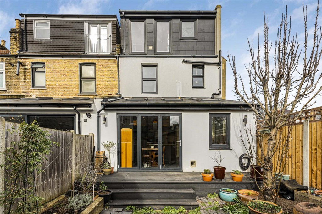 Shrubland Road, Walthamstow, London, E17