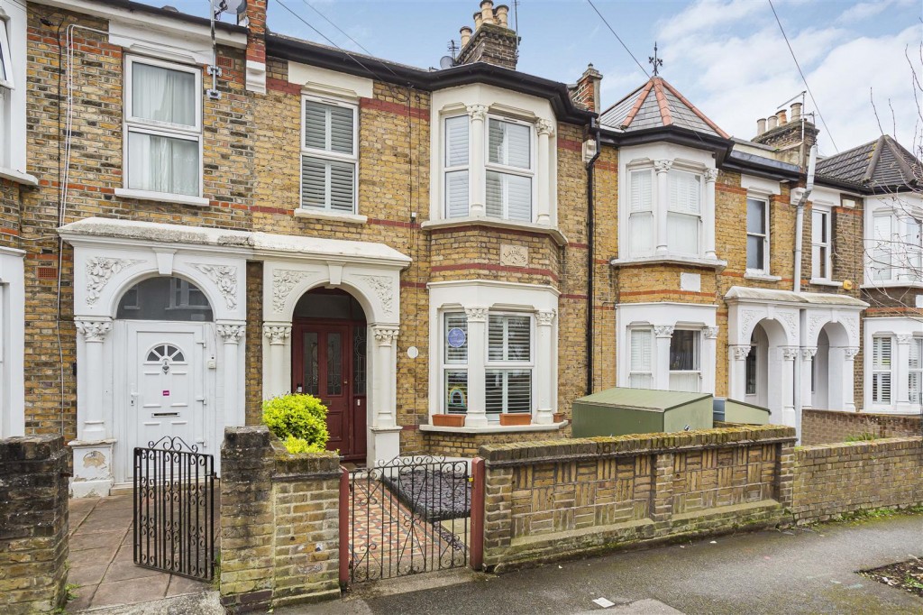 Priory Avenue, Walthamstow, London, E17