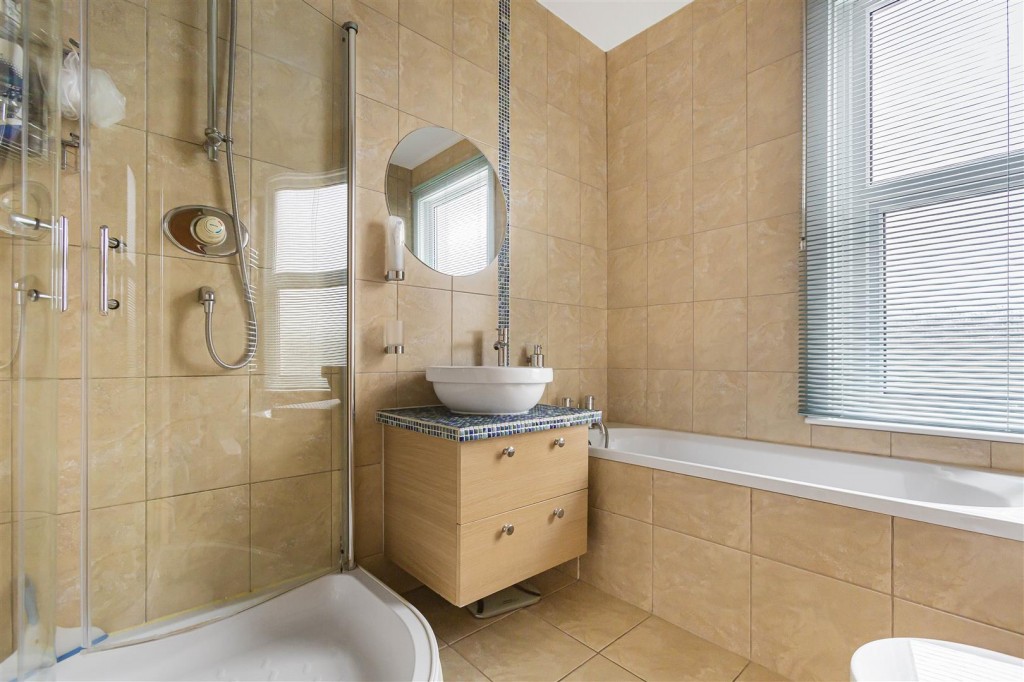 Priory Avenue, Walthamstow, London, E17