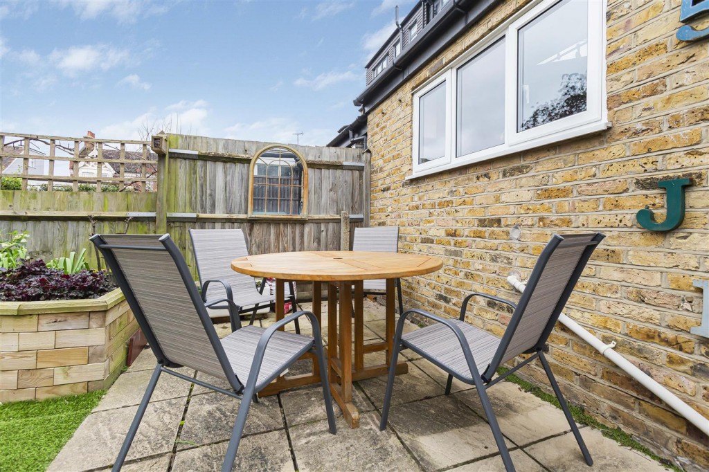 Priory Avenue, Walthamstow, London, E17