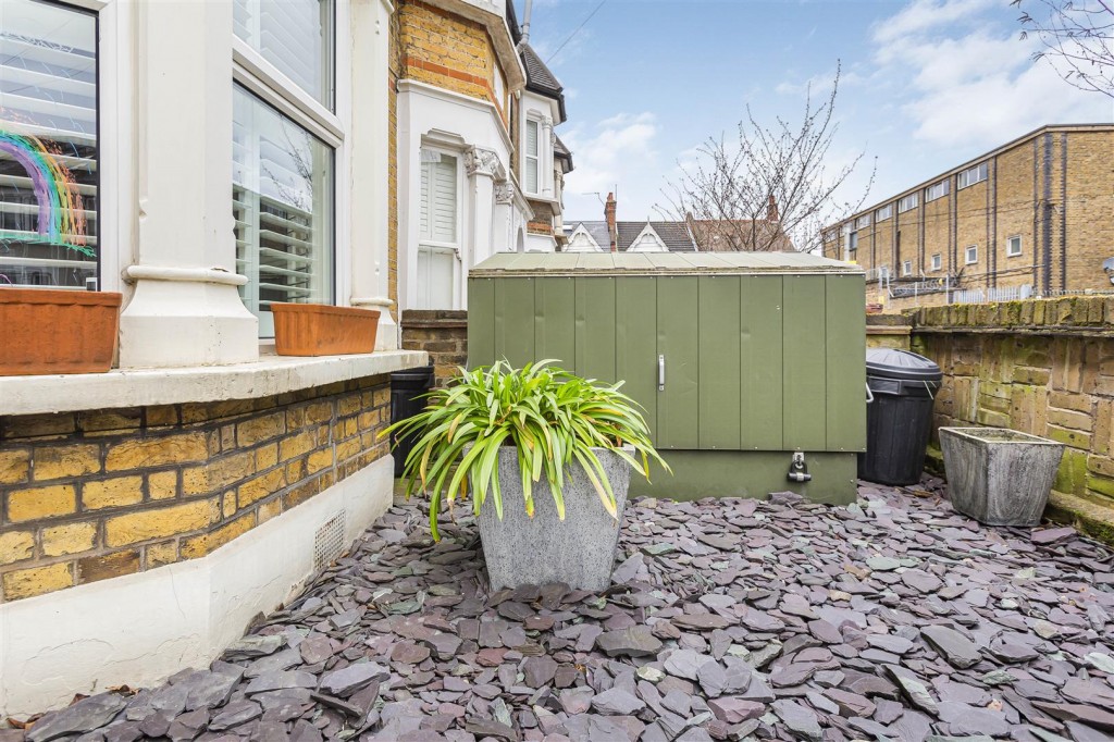 Priory Avenue, Walthamstow, London, E17