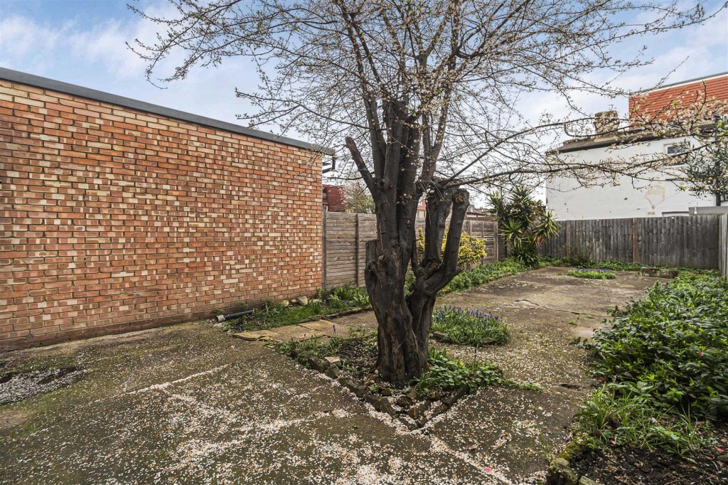 Beaconsfield Road, Leyton, London, E10