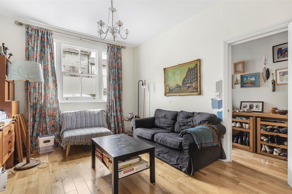Pembroke Road, Walthamstow, London, E17