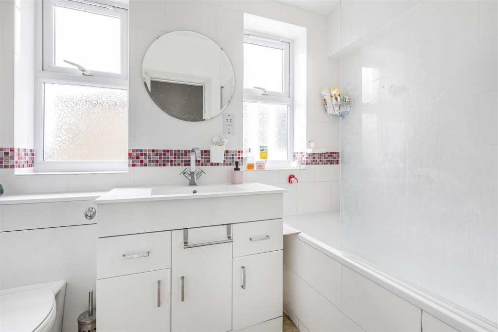 Pembroke Road, Walthamstow, London, E17