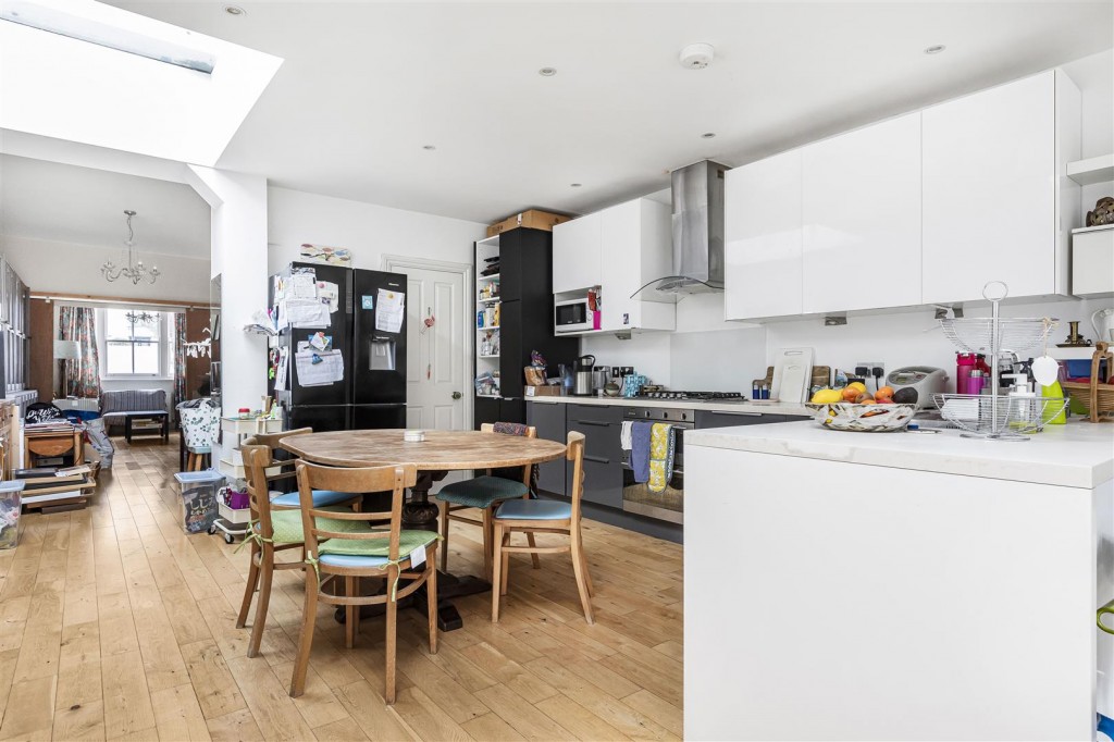 Pembroke Road, Walthamstow, London, E17