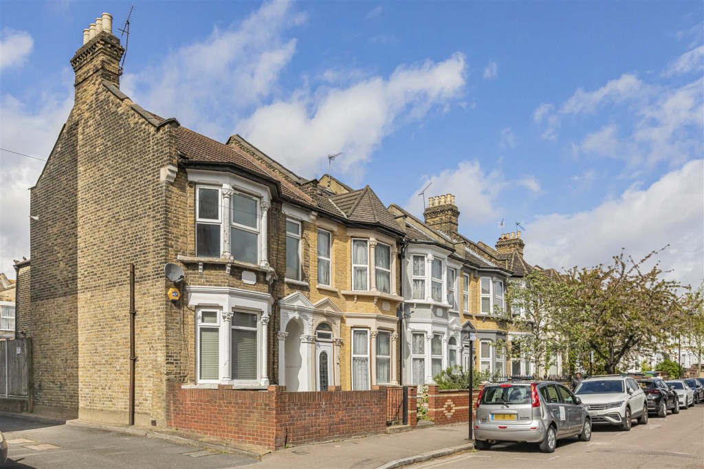 Grove Road, Walthamstow, London, E17