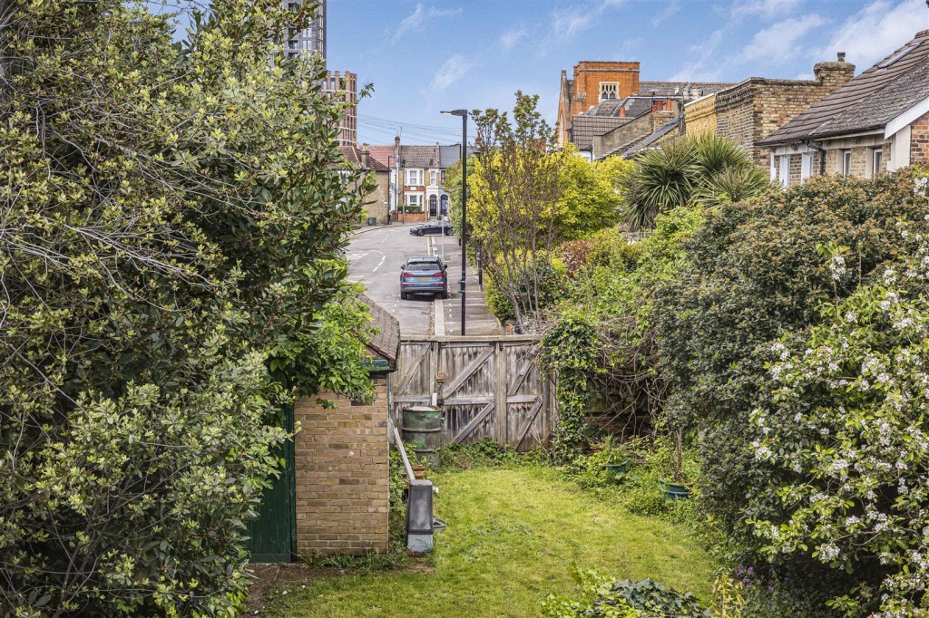Grosvenor Park Road, Walthamstow, London, E17