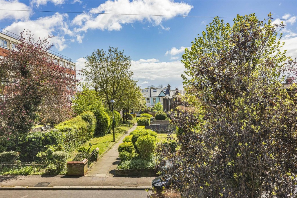 Grosvenor Park Road, Walthamstow, London, E17