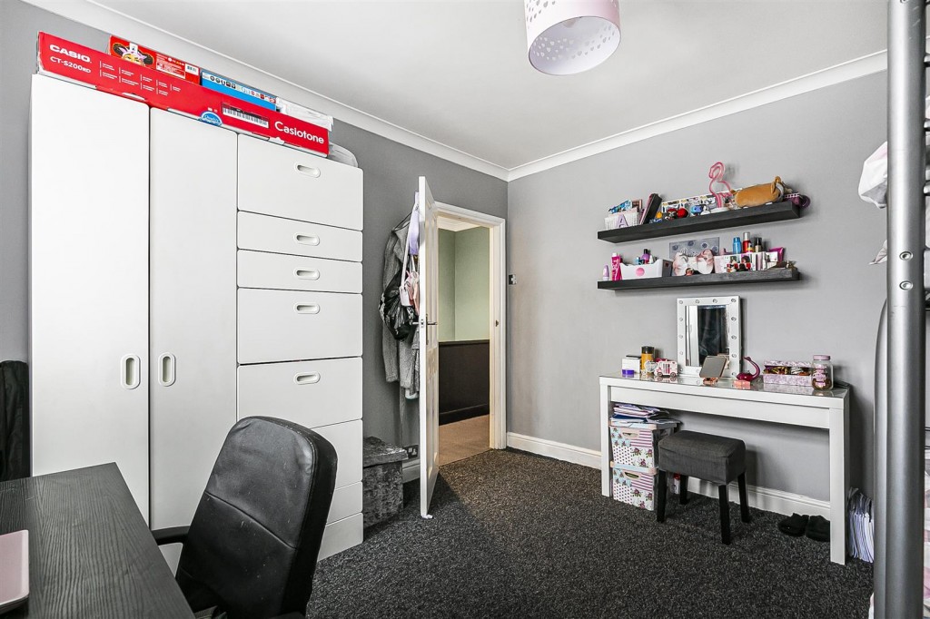 Westward Road, Chingford, London, E4