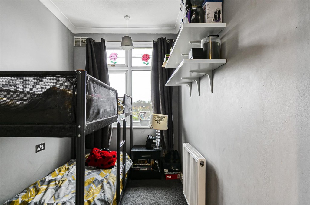 Westward Road, Chingford, London, E4