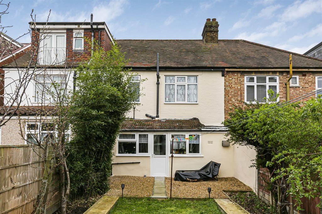 Westward Road, Chingford, London, E4