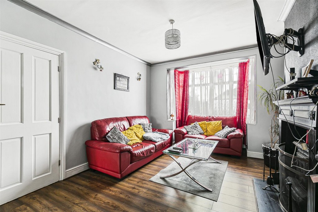 Westward Road, Chingford, London, E4