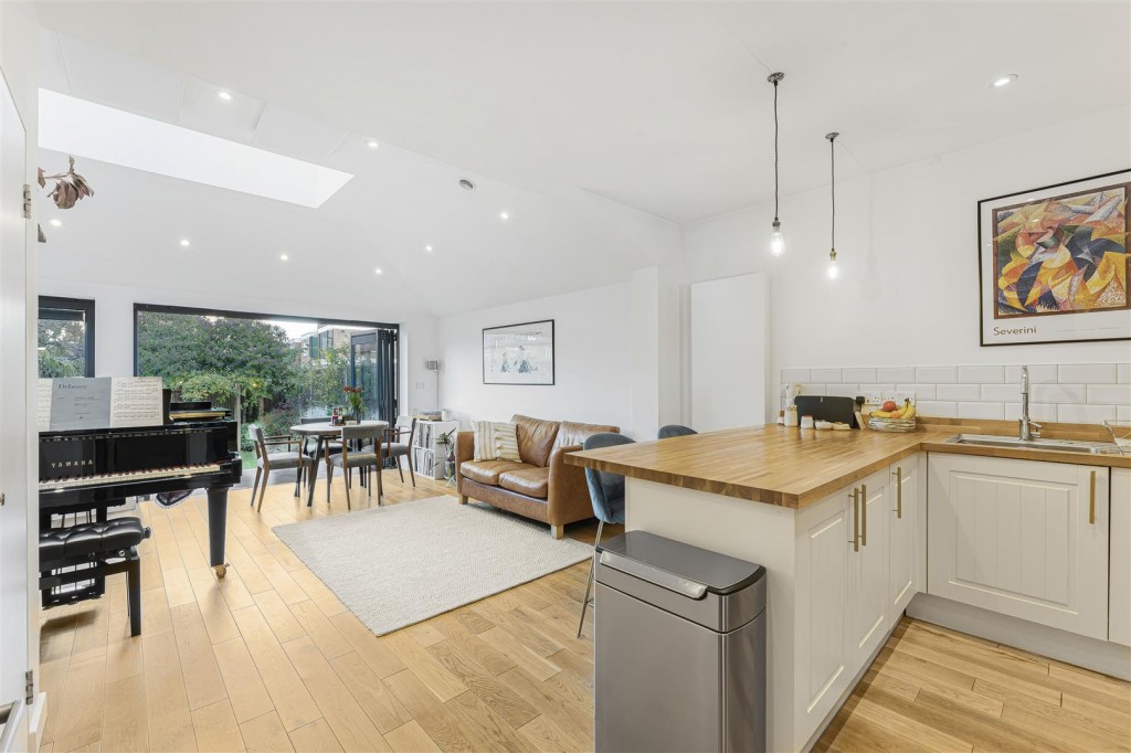 Hurst Road, Walthamstow, London, E17