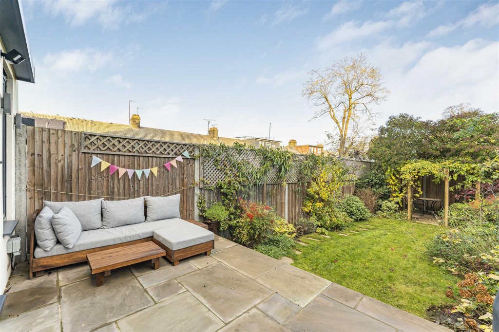 Hurst Road, Walthamstow, London, E17