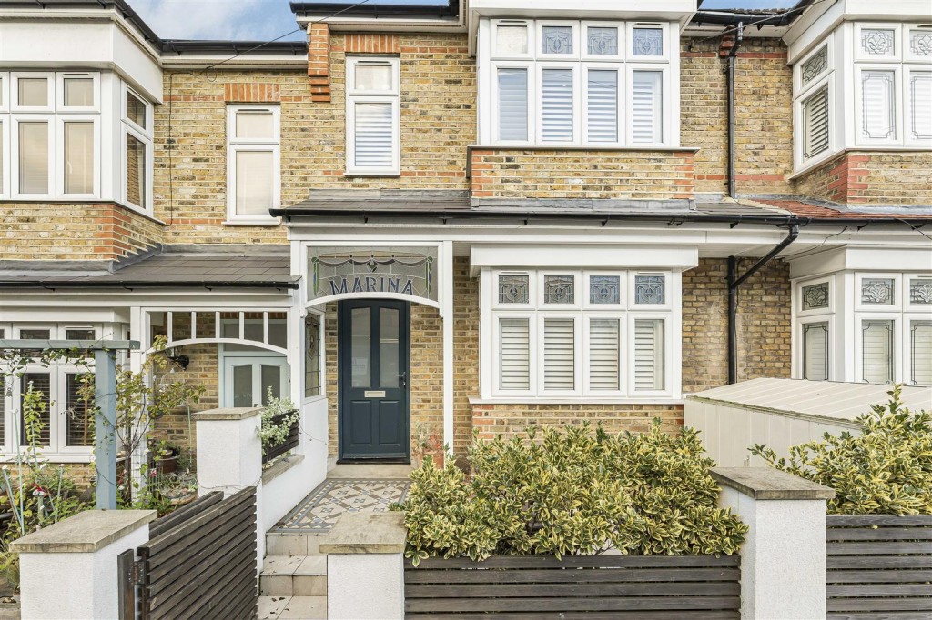 Hurst Road, Walthamstow, London, E17