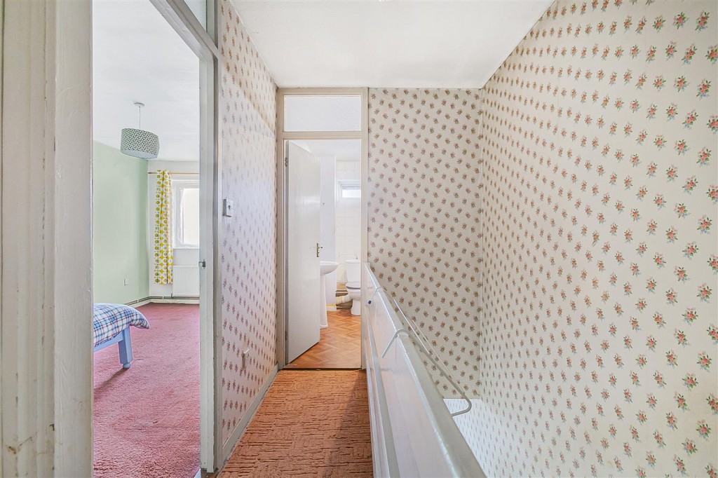 Essex Close, Walthamstow, London, E17