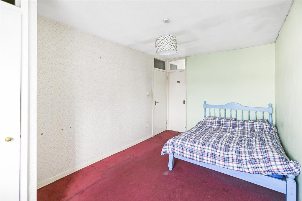 Essex Close, Walthamstow, London, E17