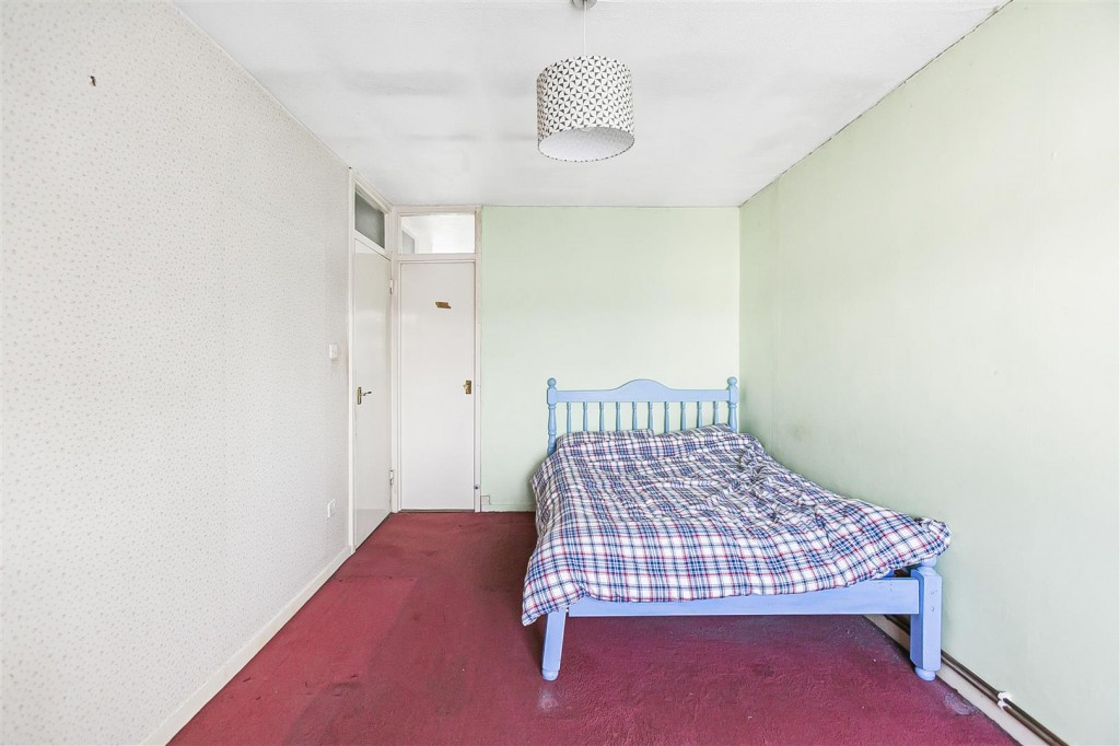 Essex Close, Walthamstow, London, E17