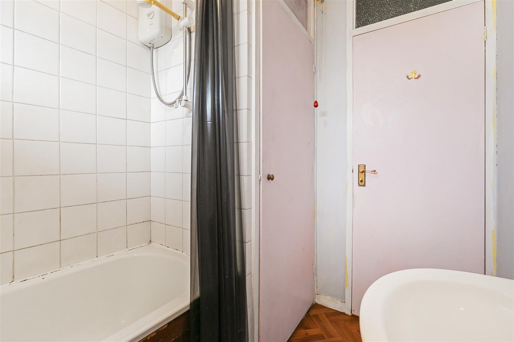 Essex Close, Walthamstow, London, E17