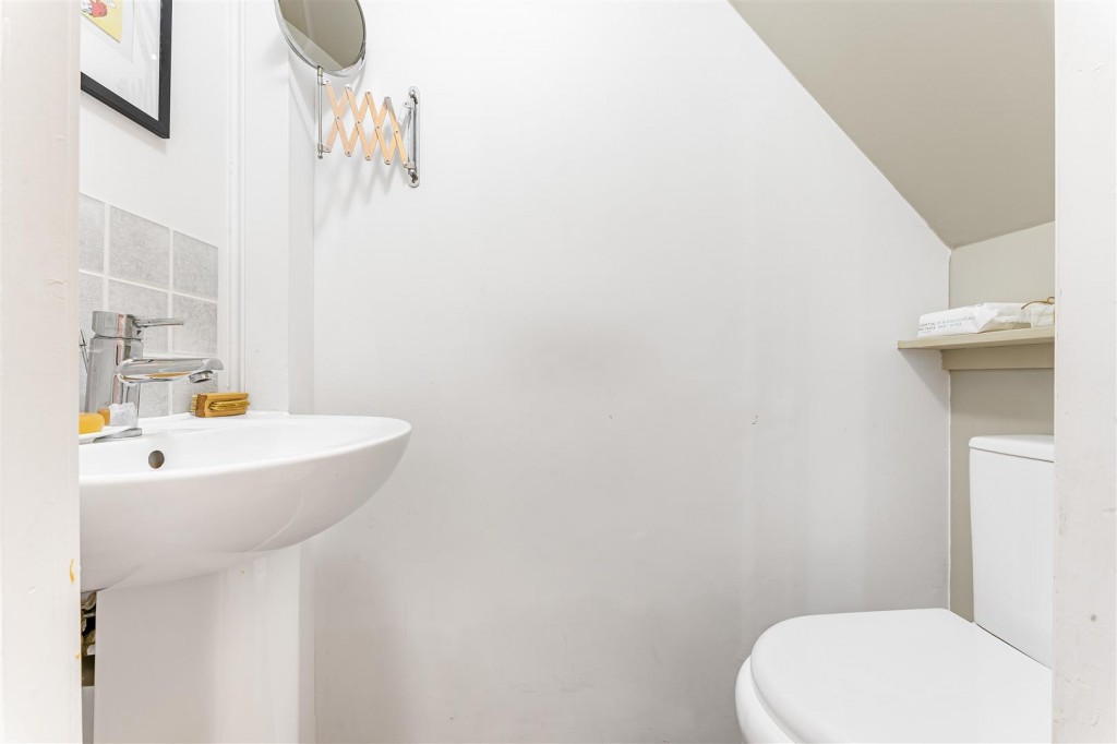 Chestnut Avenue South, Walthamstow, London, E17