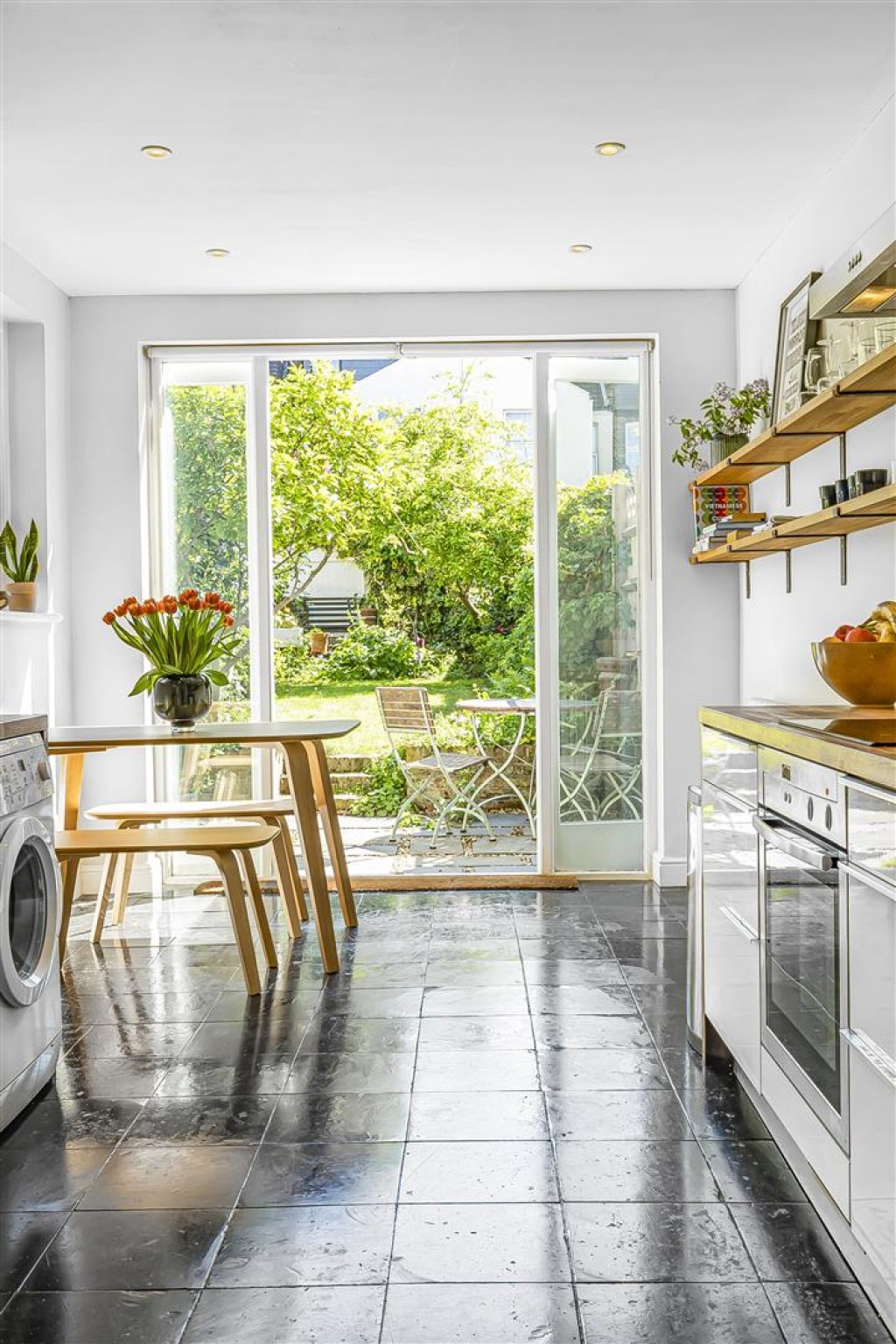 Chestnut Avenue South, Walthamstow, London, E17