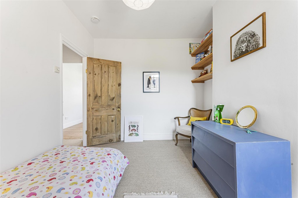 Chestnut Avenue South, Walthamstow, London, E17