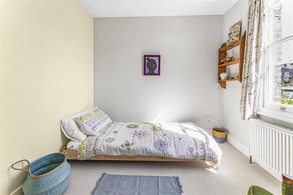 Chestnut Avenue South, Walthamstow, London, E17