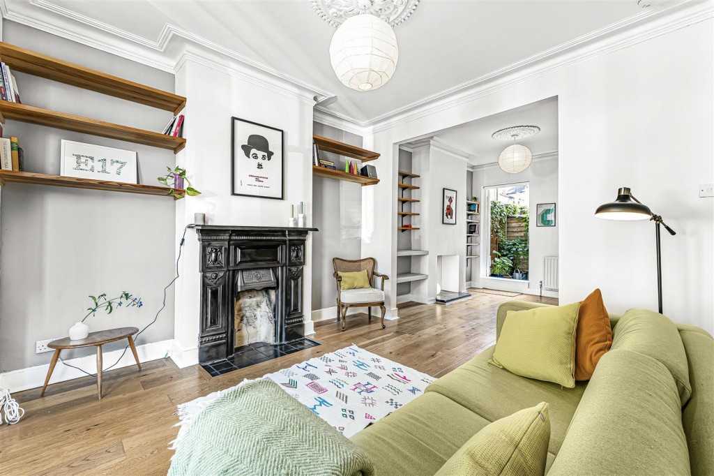 Chestnut Avenue South, Walthamstow, London, E17