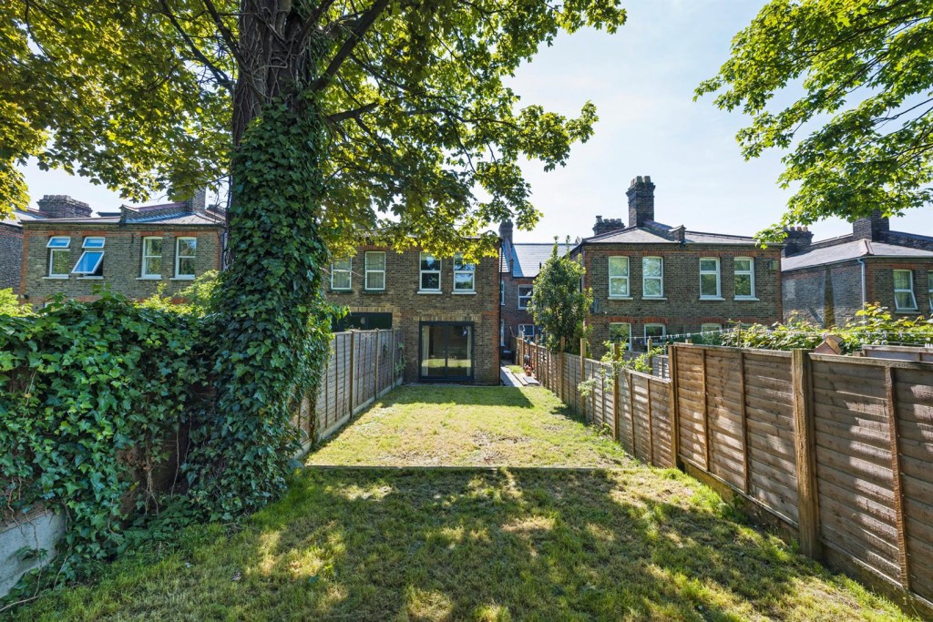 Theydon Street, Walthamstow, London, E17