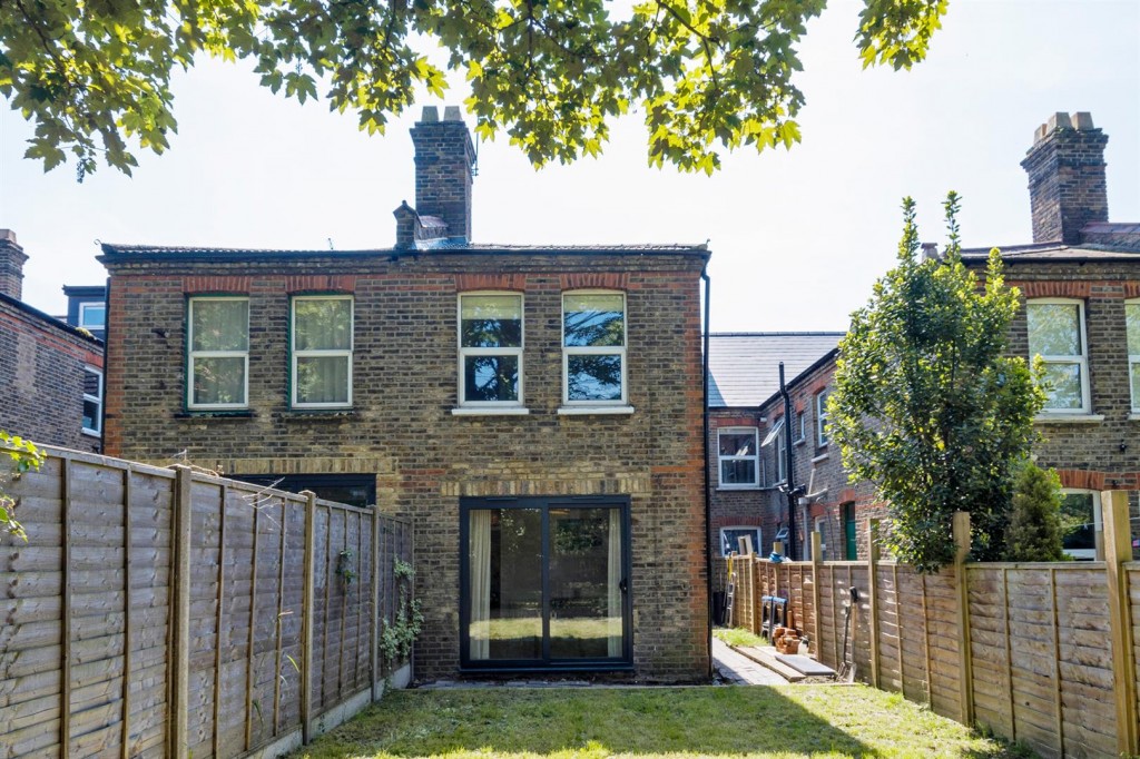Theydon Street, Walthamstow, London, E17