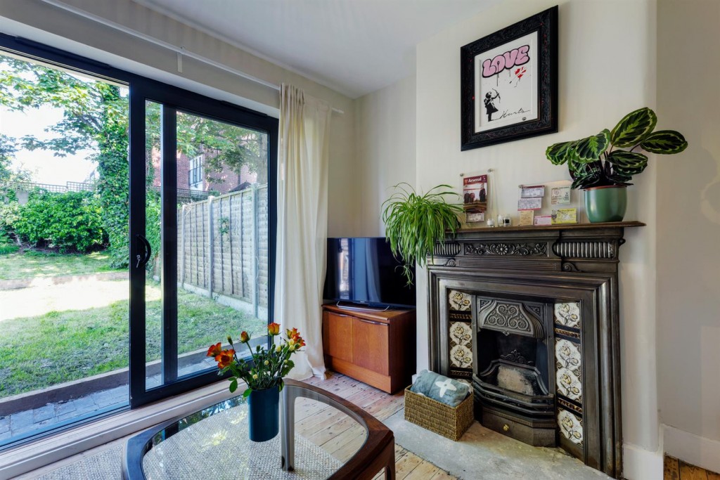 Theydon Street, Walthamstow, London, E17