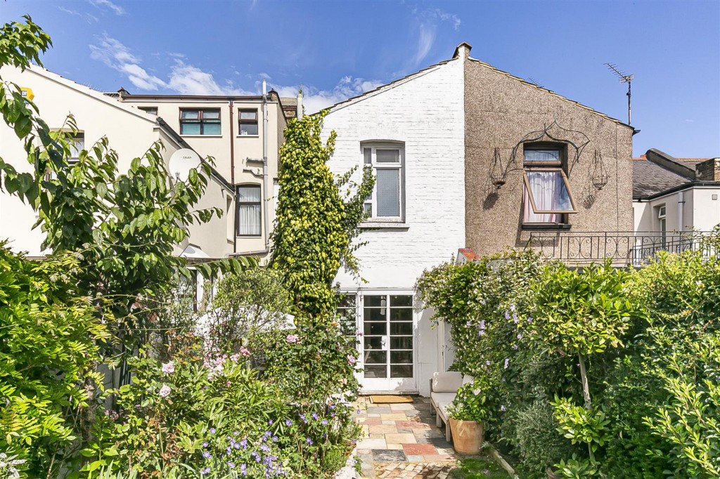 Matlock Road, Leyton, London, E10