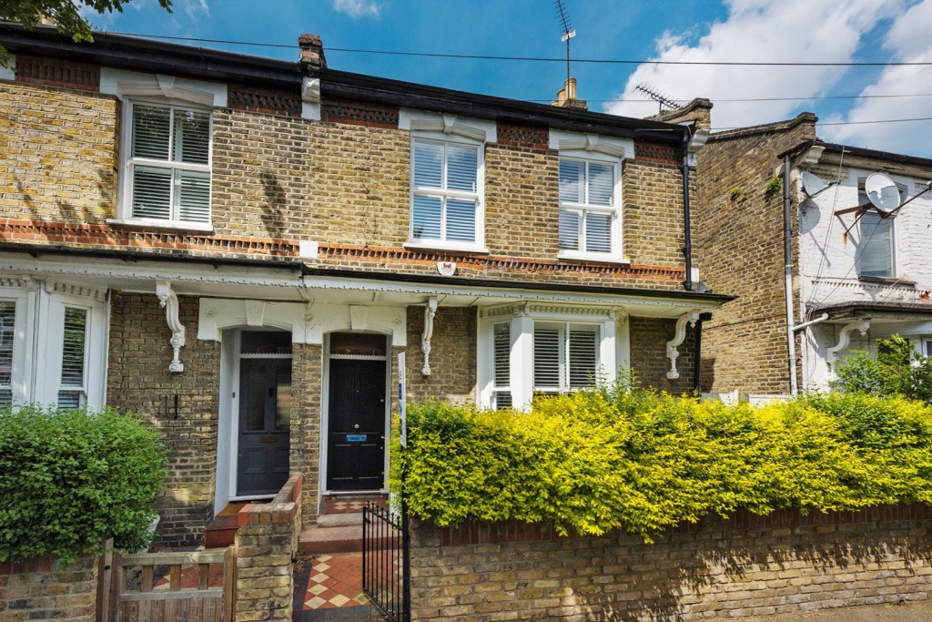 Park Grove Road, Leytonstone, London, E11