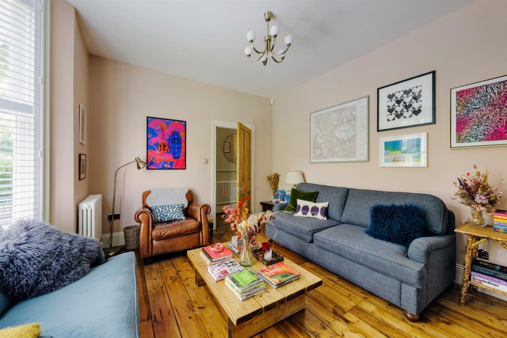 Park Grove Road, Leytonstone, London, E11