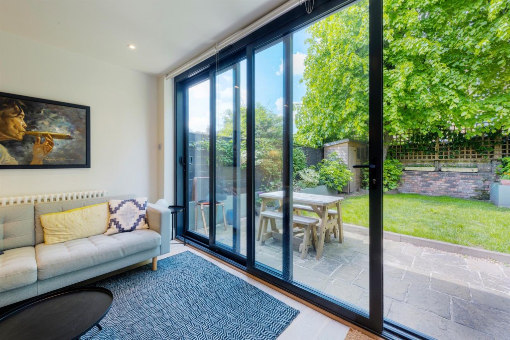 Park Grove Road, Leytonstone, London, E11