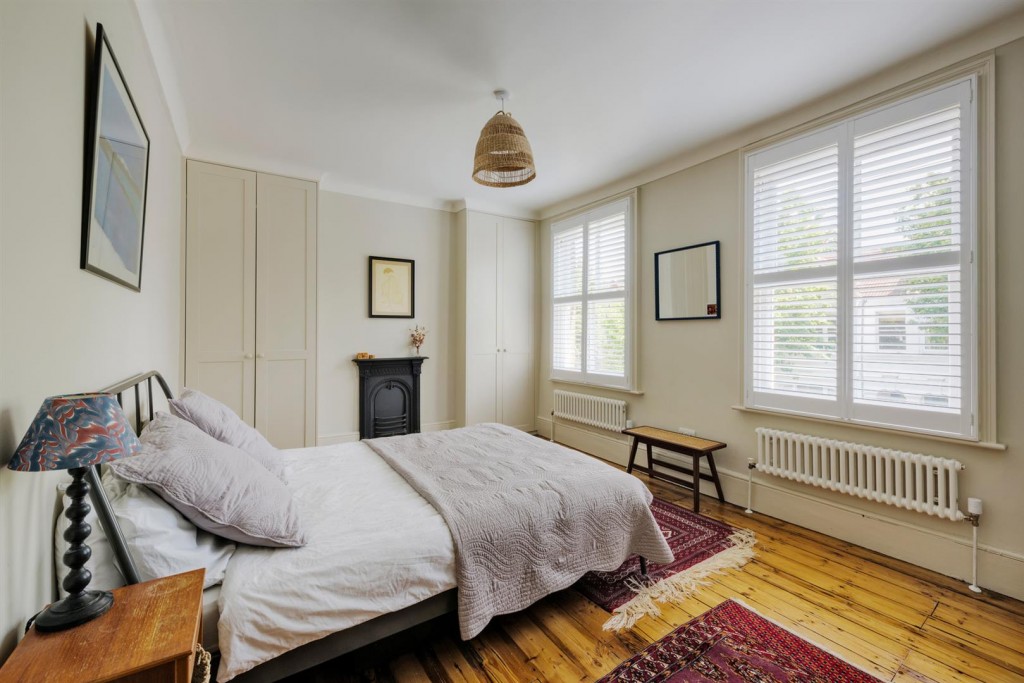Park Grove Road, Leytonstone, London, E11