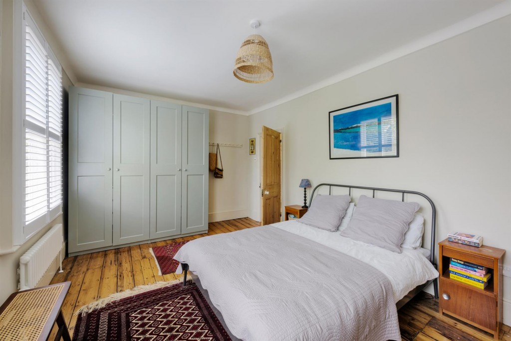 Park Grove Road, Leytonstone, London, E11