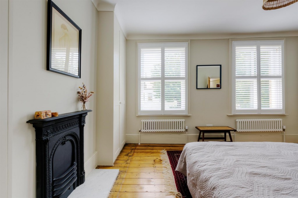 Park Grove Road, Leytonstone, London, E11