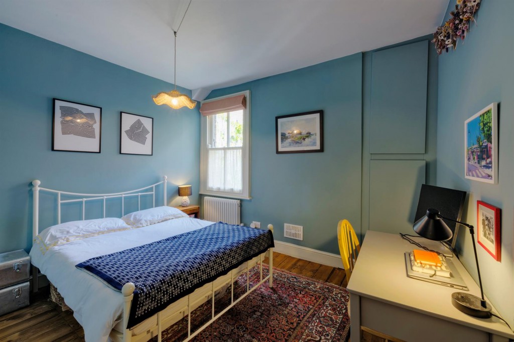 Park Grove Road, Leytonstone, London, E11