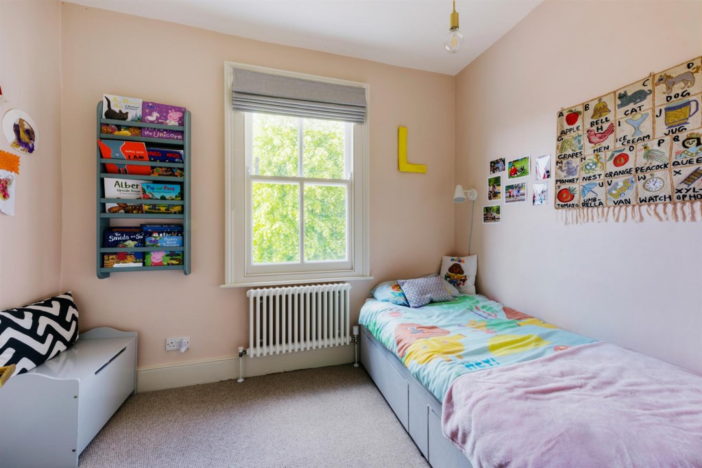 Park Grove Road, Leytonstone, London, E11
