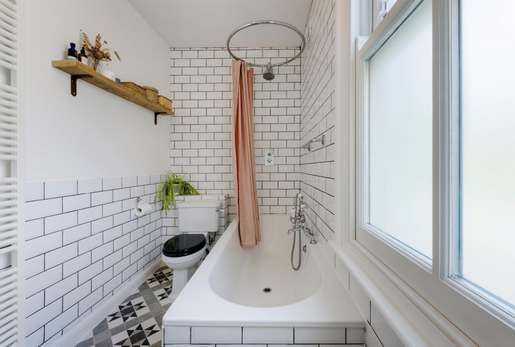 Park Grove Road, Leytonstone, London, E11