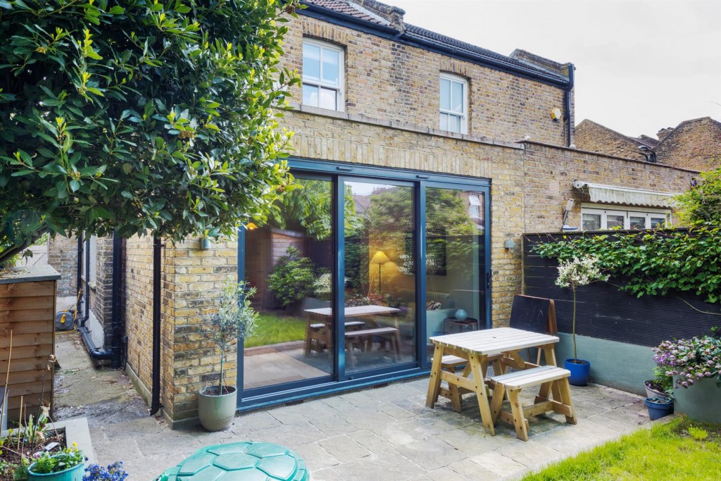 Park Grove Road, Leytonstone, London, E11