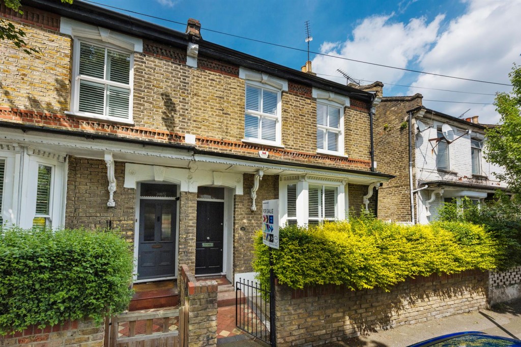 Park Grove Road, Leytonstone, London, E11