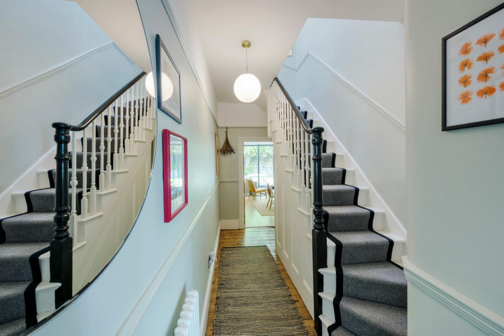 Park Grove Road, Leytonstone, London, E11