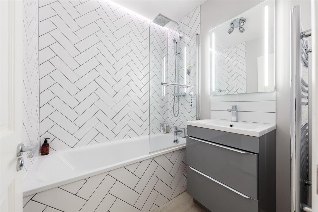 Serbin Close, Leyton, London, E10