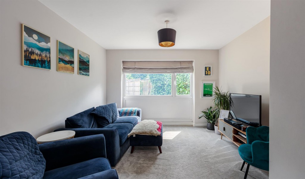 Serbin Close, Leyton, London, E10