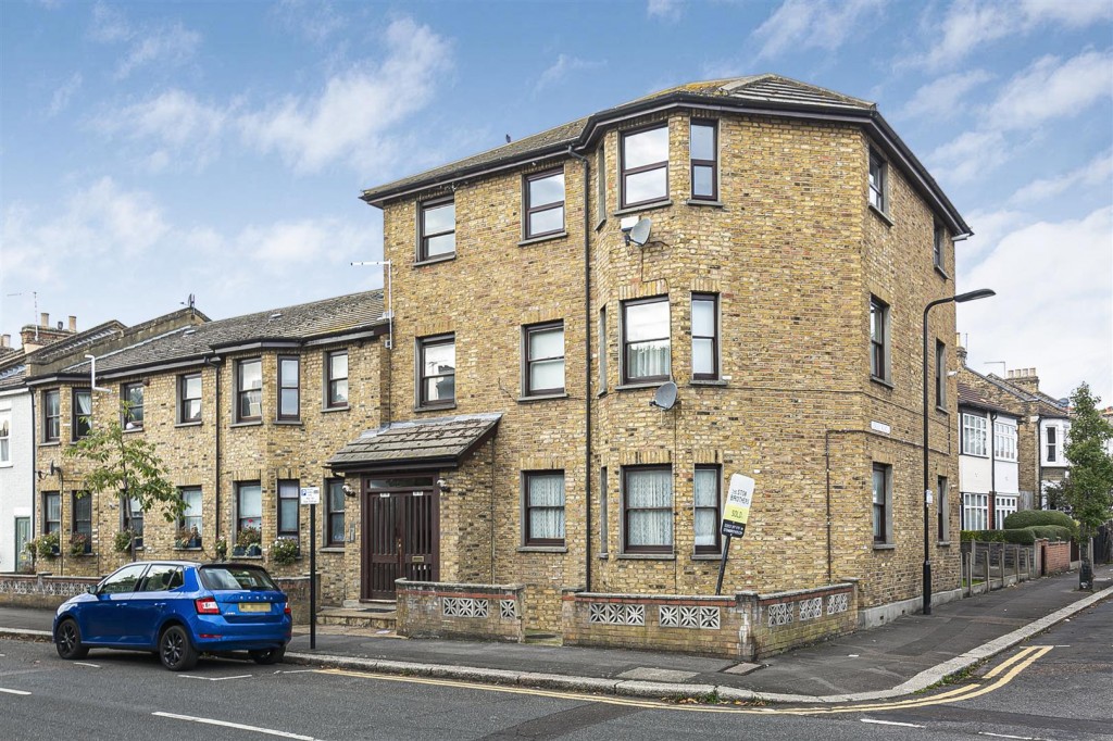 Brodie Court, Newport Road, Leyton London, E10